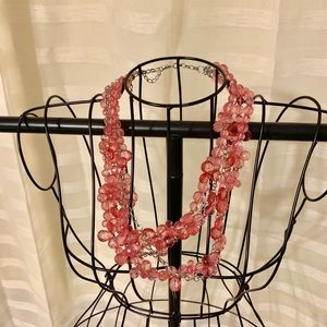 A beautiful ladies necklace!!!!💜